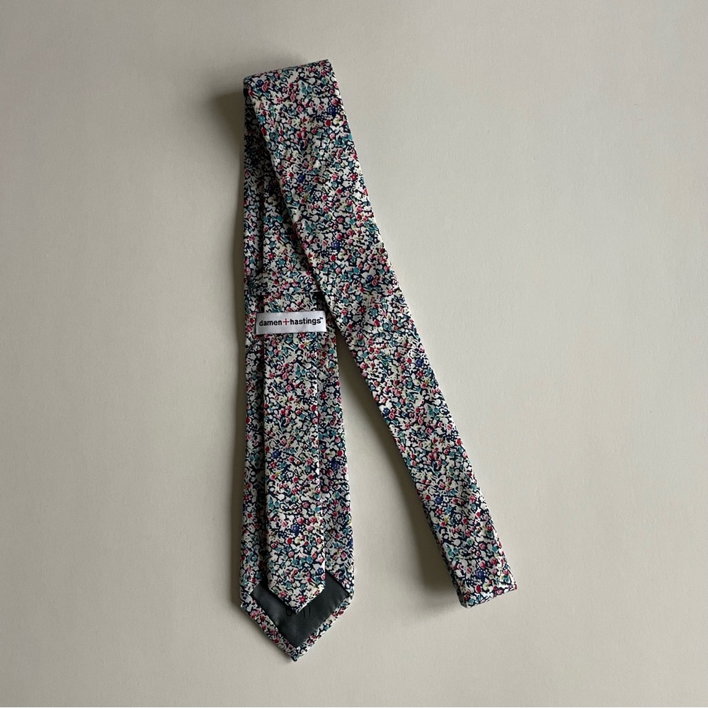 NWOT Damen + Hastings Silk Cotton Multicolor Floral Men's Tie